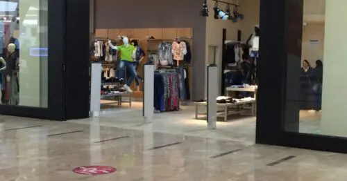 KENZO JEANS OUTLET FACTORY CARRERA 14 CON CALLE 62 KENZO JEANS OUTLET FACTORY CARRERA 14 CON CALLE 62